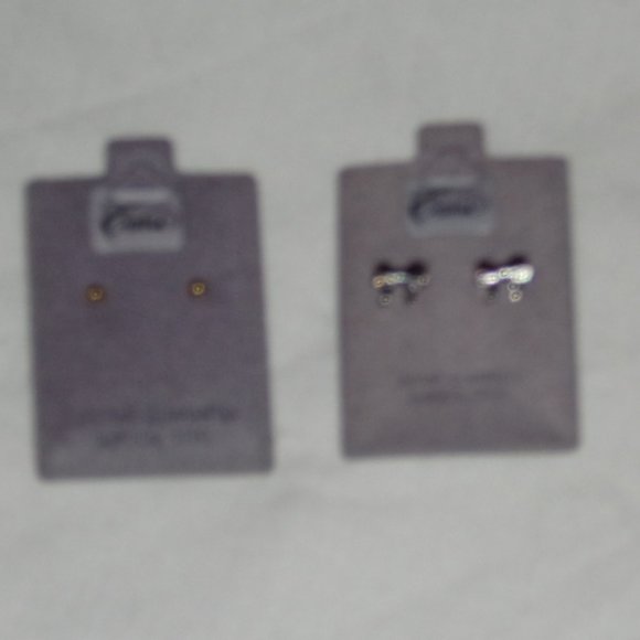 Surgical Steel Ear Studs - Picture 1 of 1